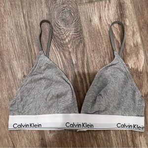 Calvin Klein | Heather gray cotton lightly lined triangle bralette size Large